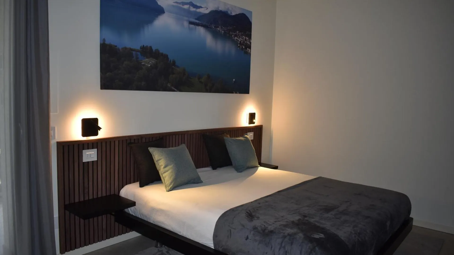 Apartamento Baia Delle Rose Via Roma 111 Costa Volpino