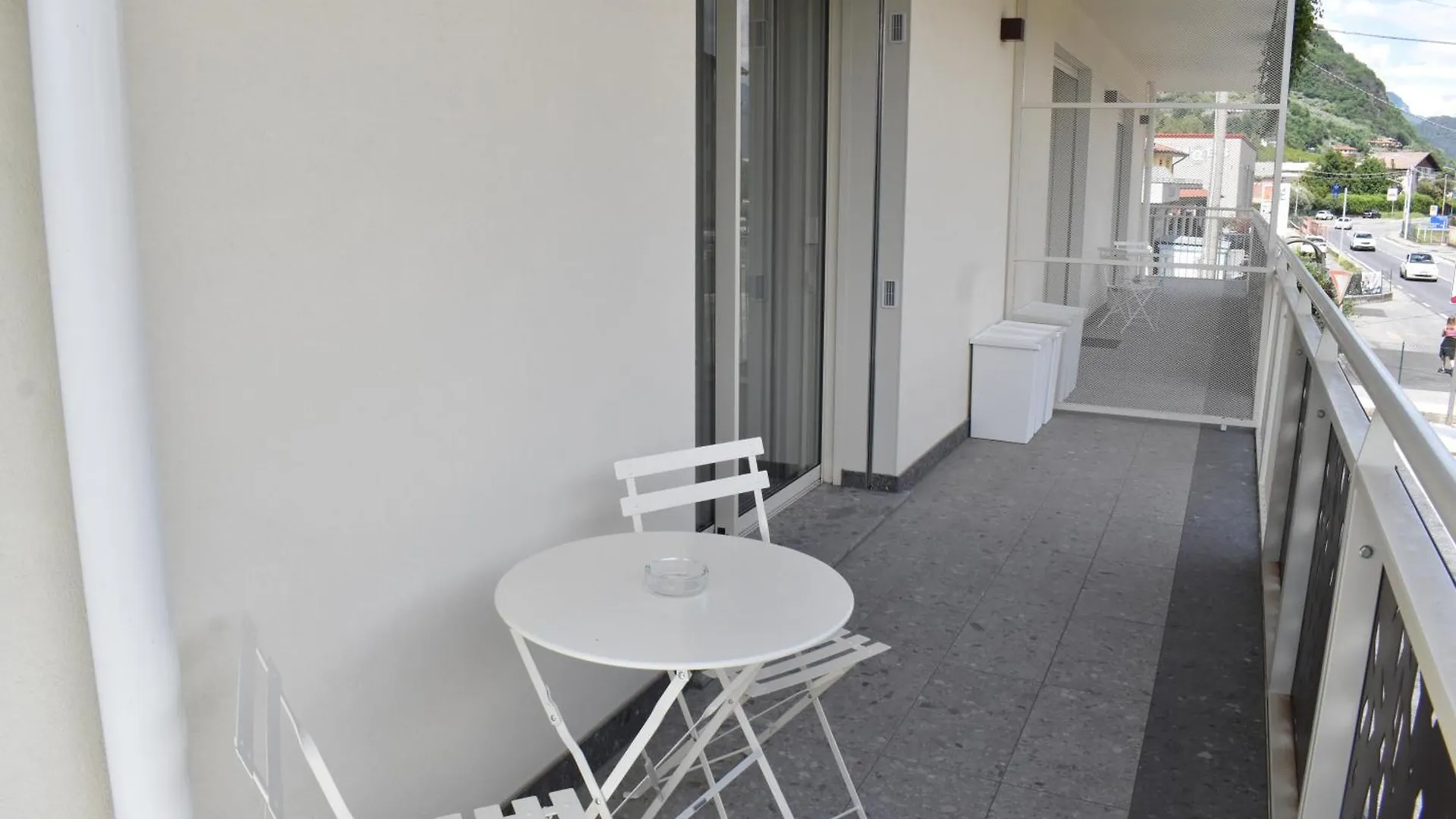 Apartamento Baia Delle Rose Via Roma 111 Costa Volpino Italia